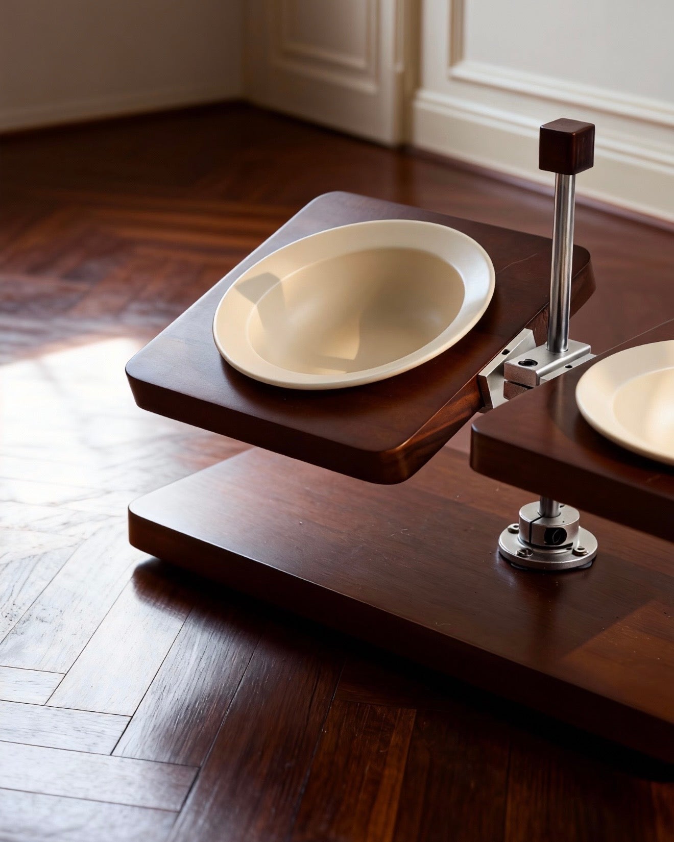 Adjustable Solid Wood Pet Feeder